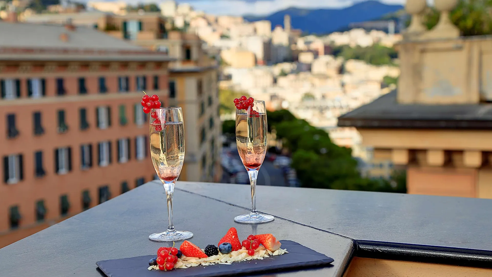Meliá Genova Hotell 5*, Genua Italien