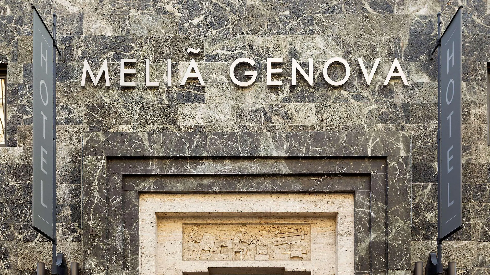 Meliá Genova Hotell 5*, Genua