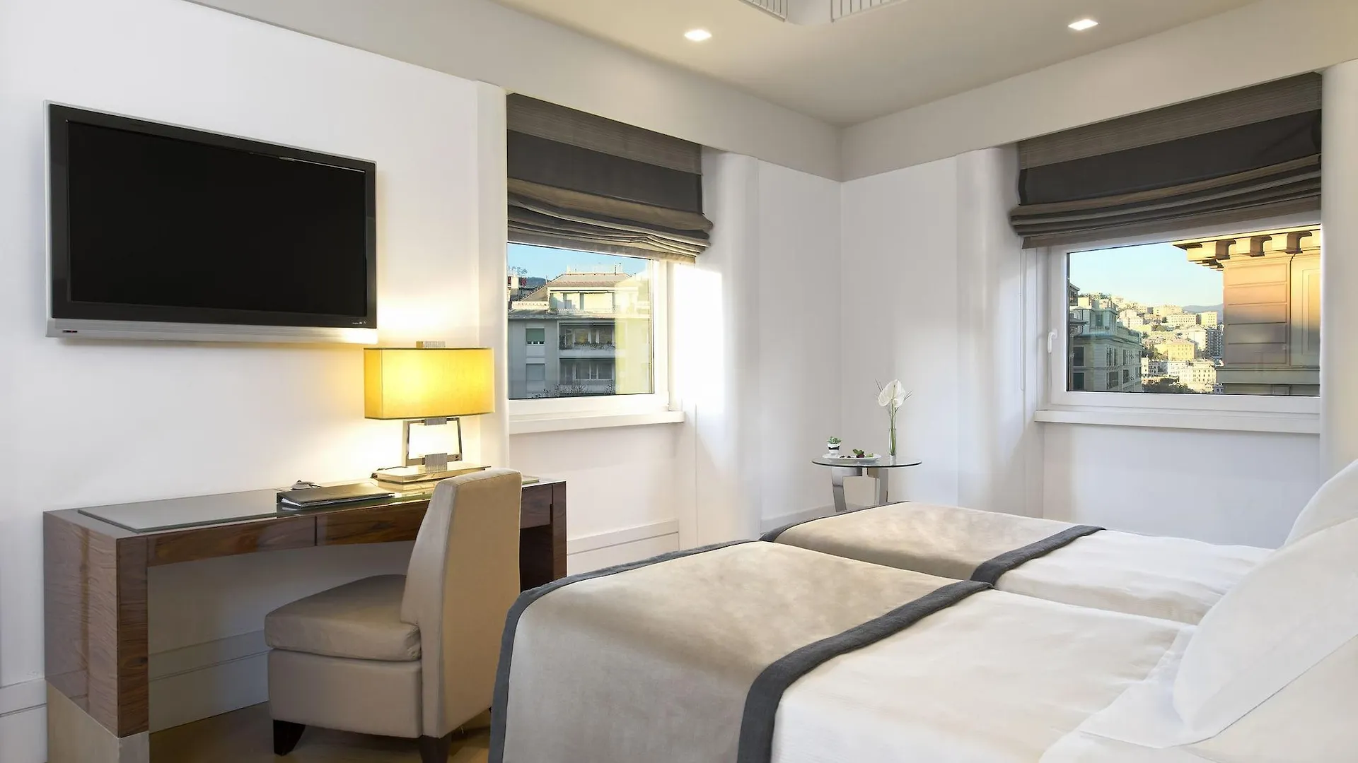 Meliá Genova Hotell  Genua