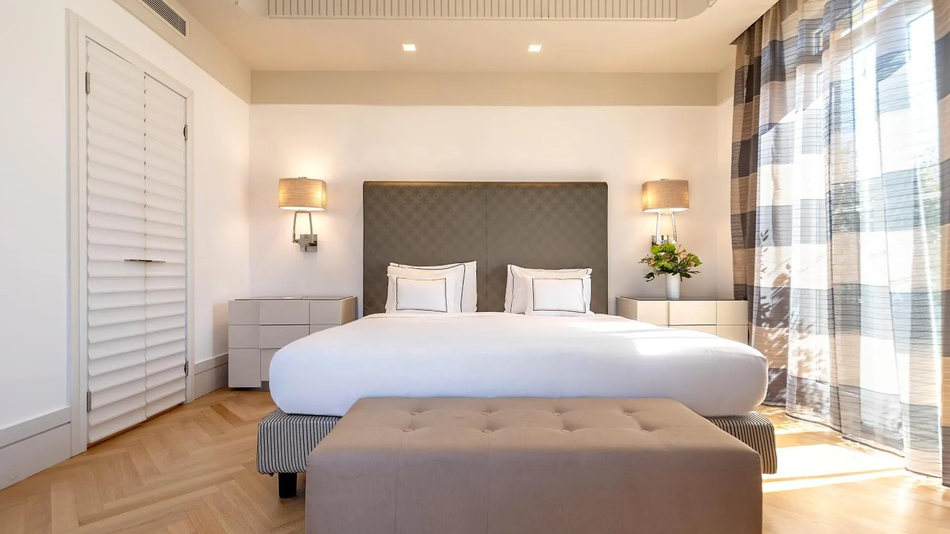 Melia Genova Hotel 5*, Genoa Italy