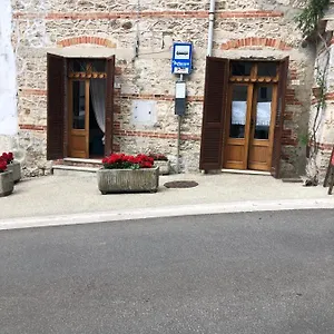 https://la-casa-di-popy.it-tuscanyhotel.com