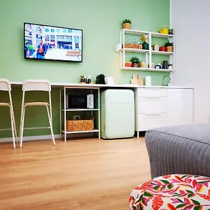 https://deluxe-milancozyflat.it-lombardy.com