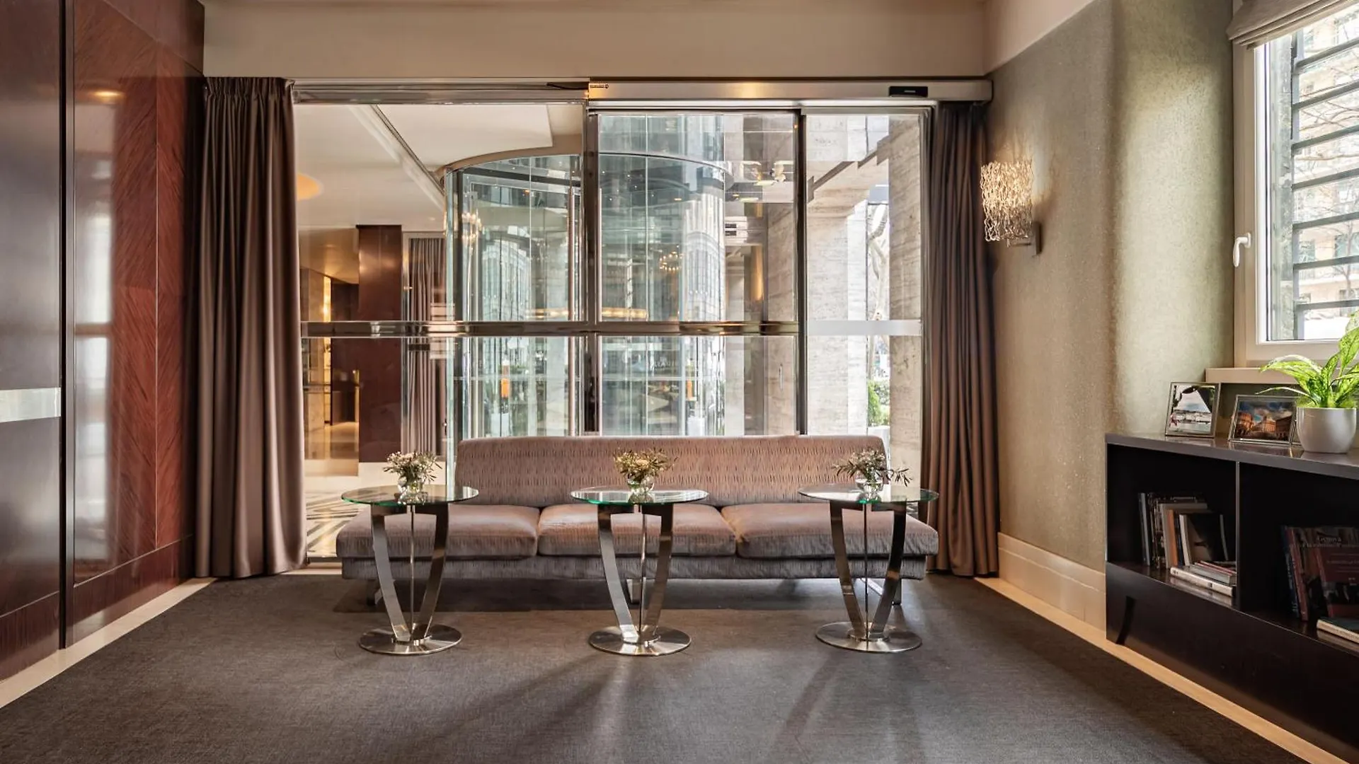 Melia Genova Hotel
