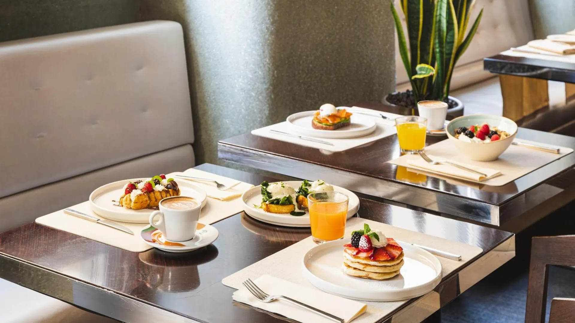 Melia Genova Hotel 5*, Genoa Italy