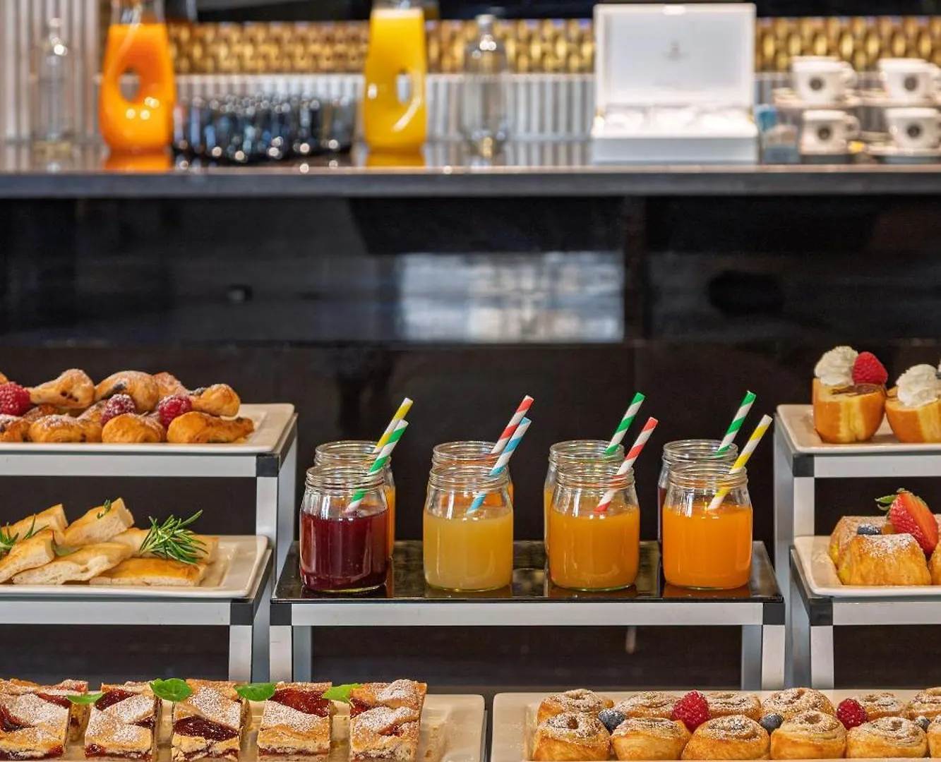 Meliá Genova Hotel 5*, Génova Itália