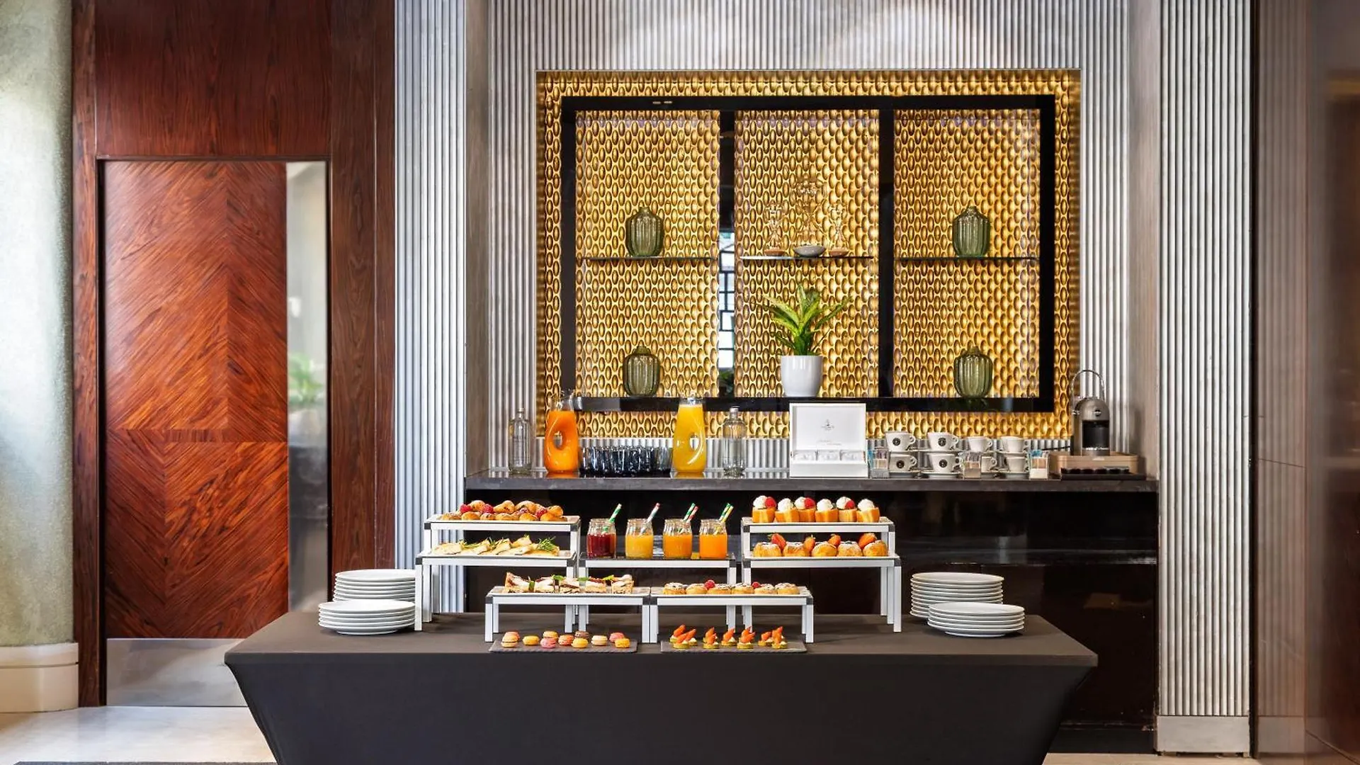 Melia Genova Hotel