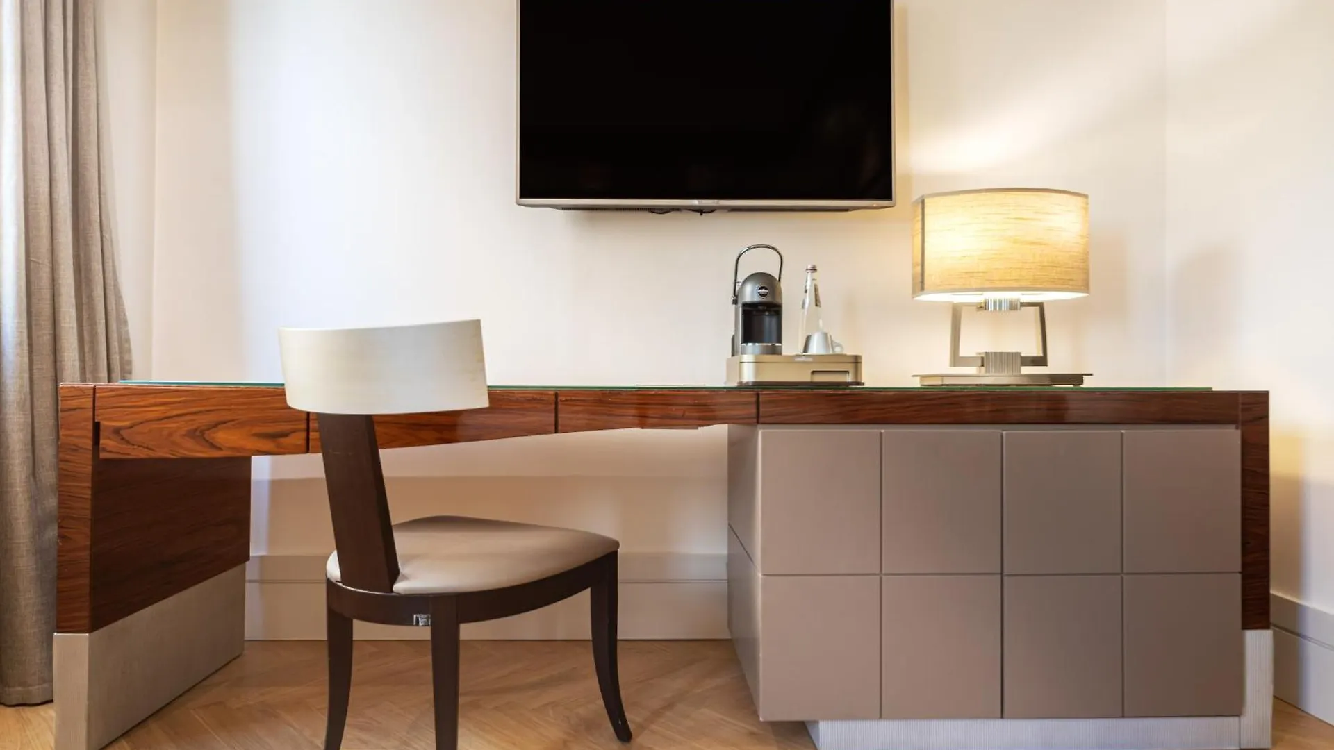 *****  Meliá Genova Hotel Itália
